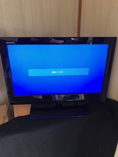 tv2.jpg